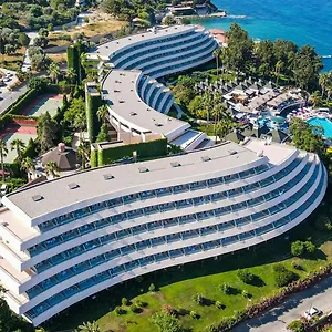 grand-blue-sky-international.aegeanhotels.net/